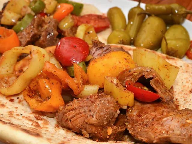 Free Polish Meals Offered at Serbian Eatery to Settle Century-Old Obligation