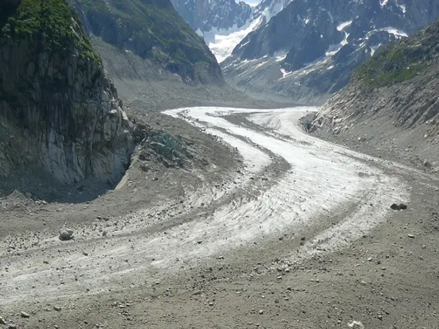 Sherpas perform life-saving rescue in treacherous "death zone" of Mount Everest, challenging...